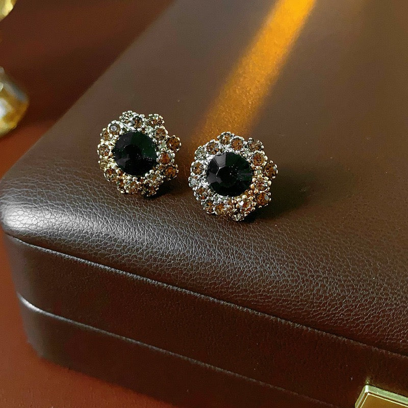 Black Halo Crystal Set