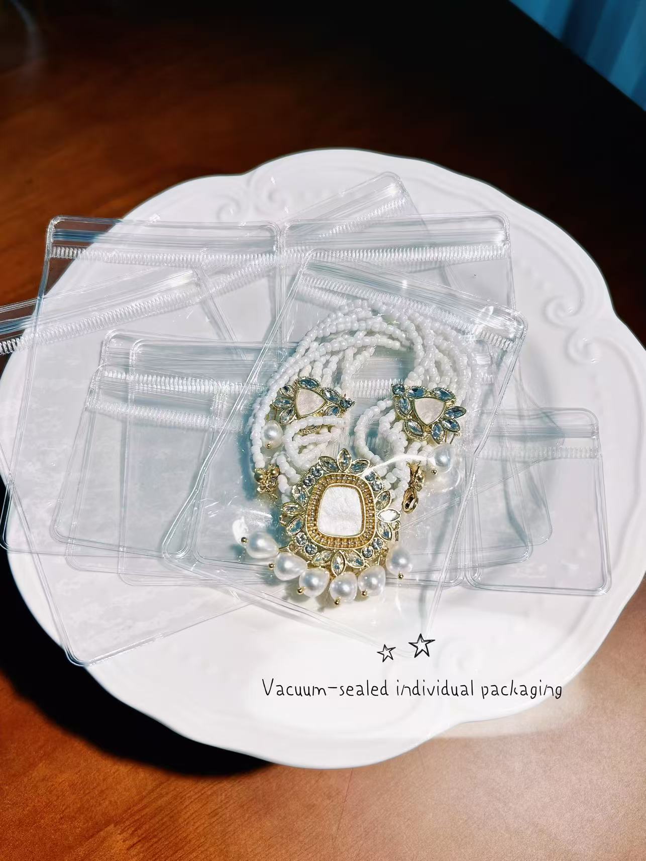 Luxury Jewelry Mystery Box (25-28 Pieces)