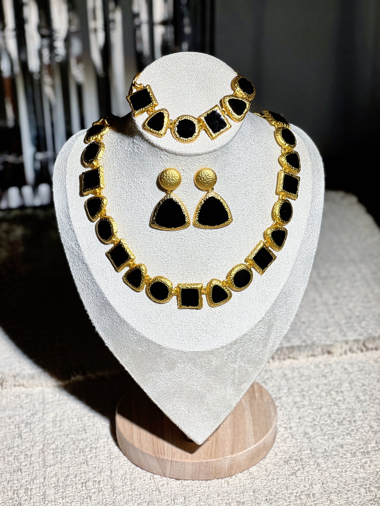 Gold Black Geometric Set