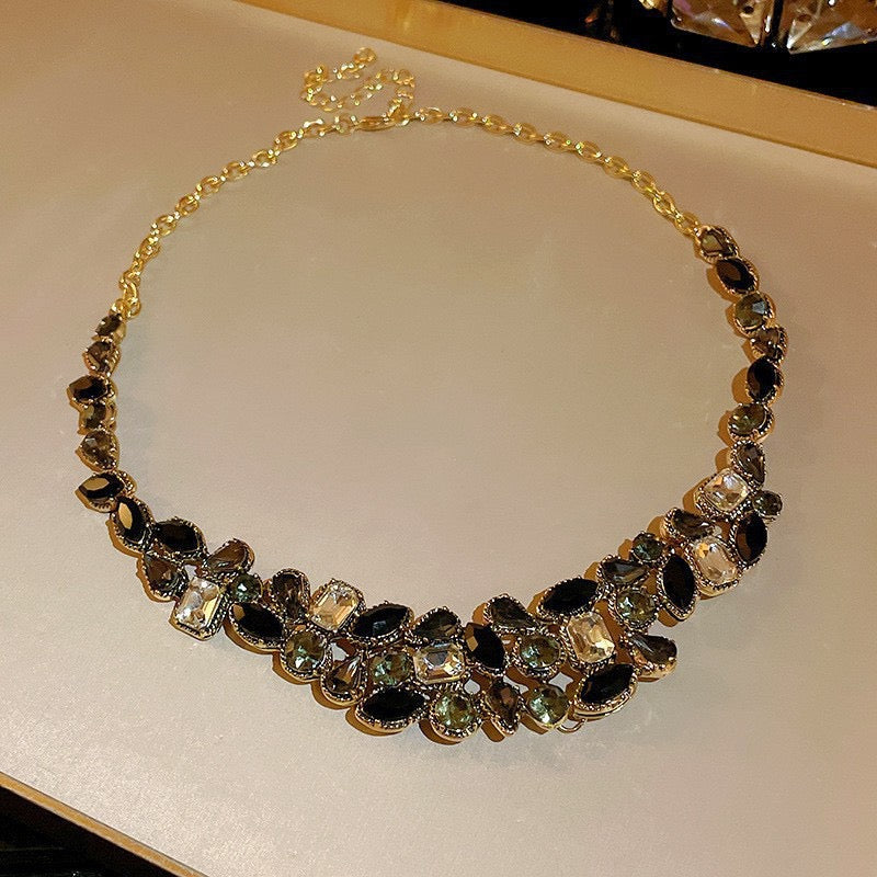 Gothic Crystal Cluster Set