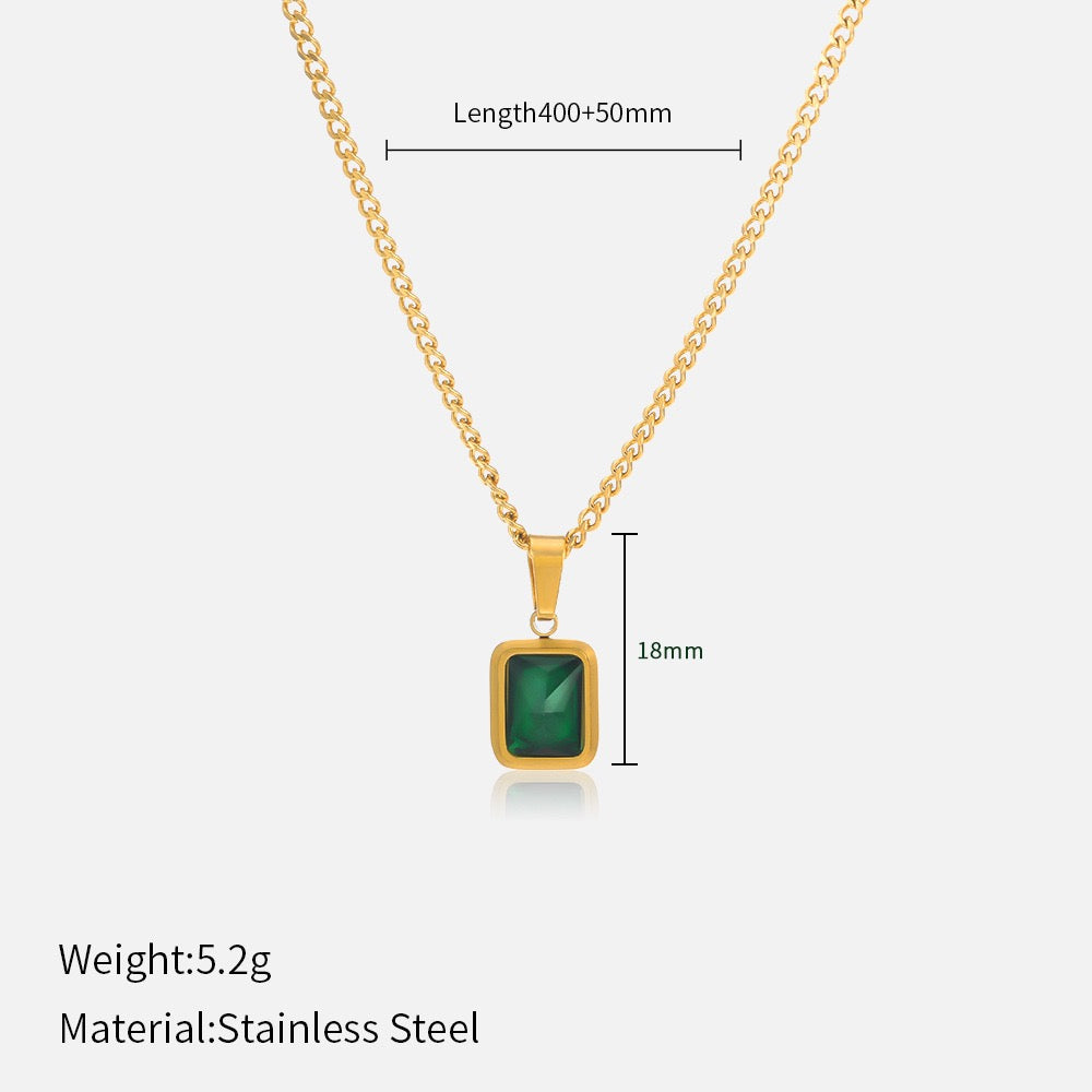 14K Gold Green Gem Pendant Necklace