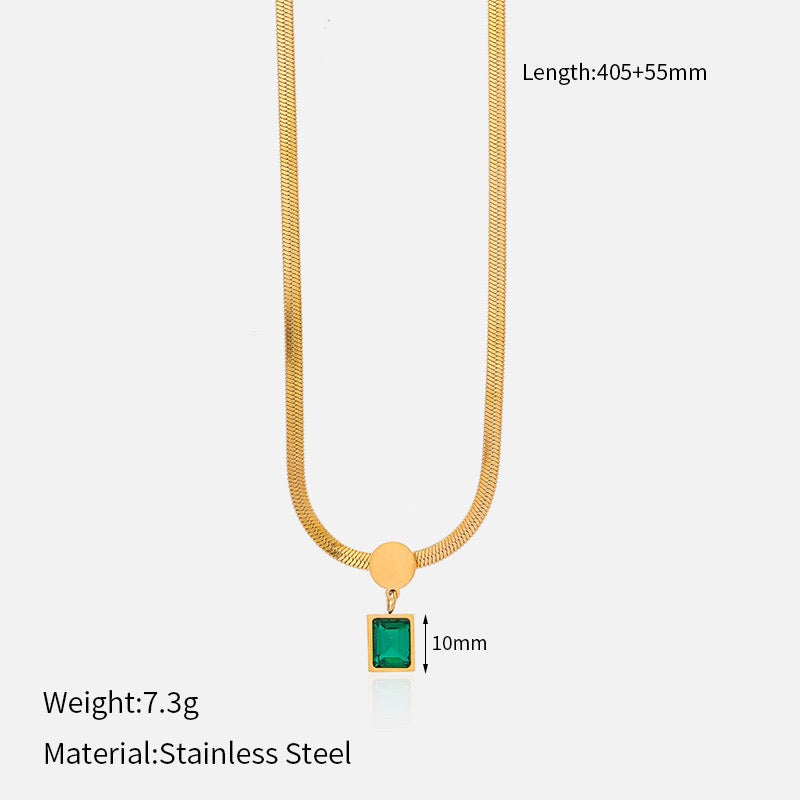 14K Gold Green Gem Pendant Necklace